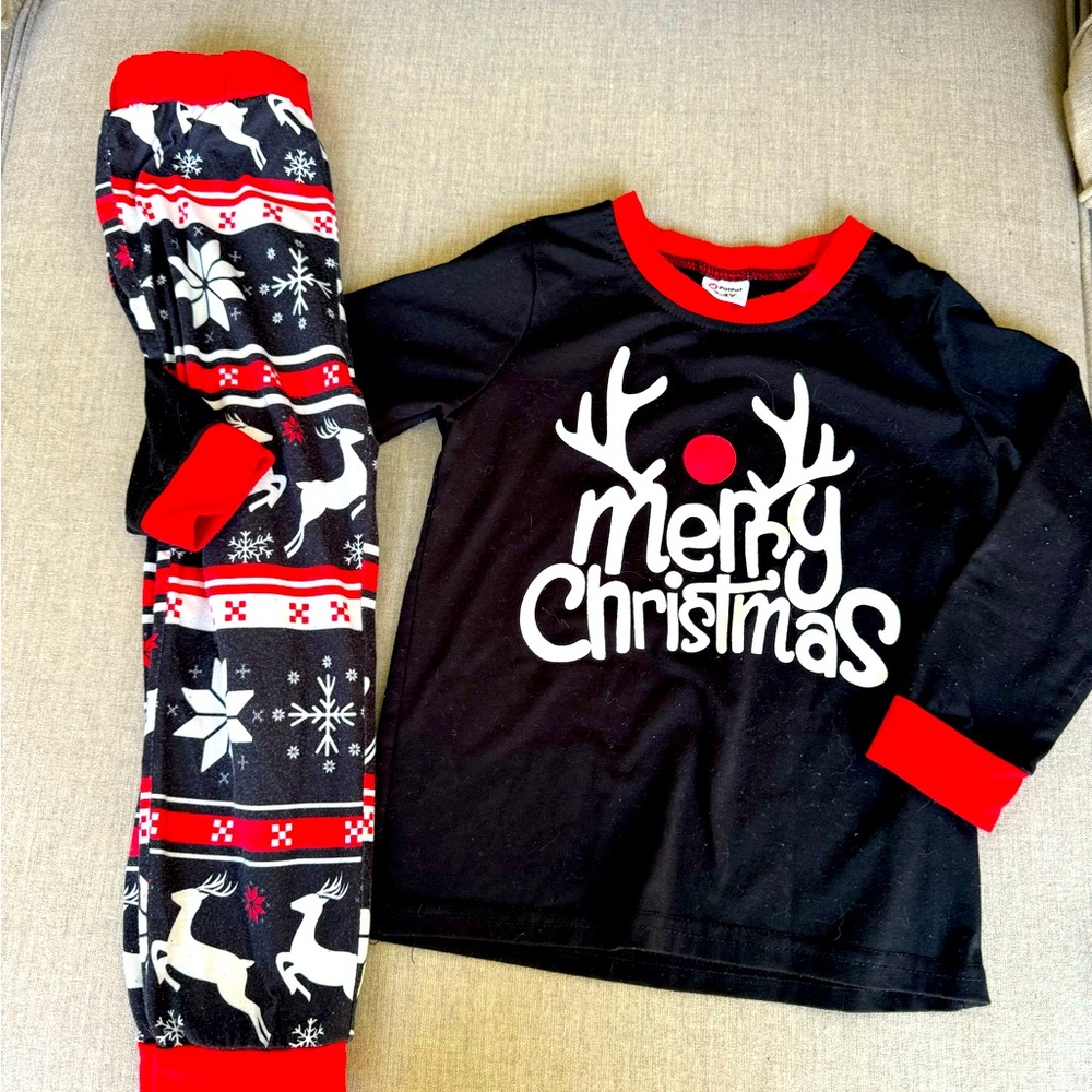 Merry Christmas Pajama Set, Size 3-4 Y